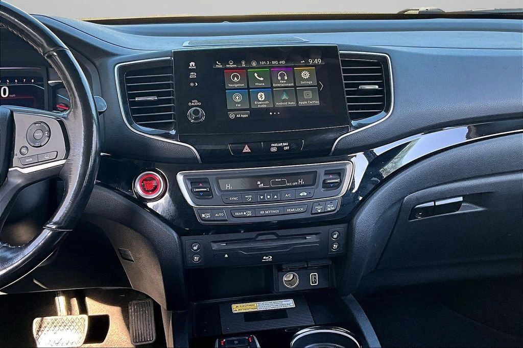 Used 2019 Honda Pilot Touring image 9