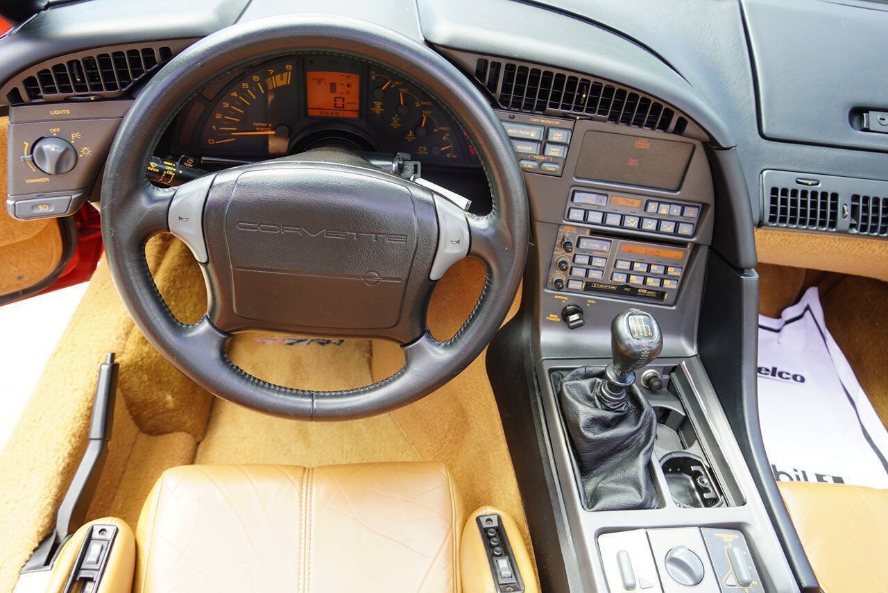 Used 1990 Chevrolet Corvette ZR-1 RWD image 22