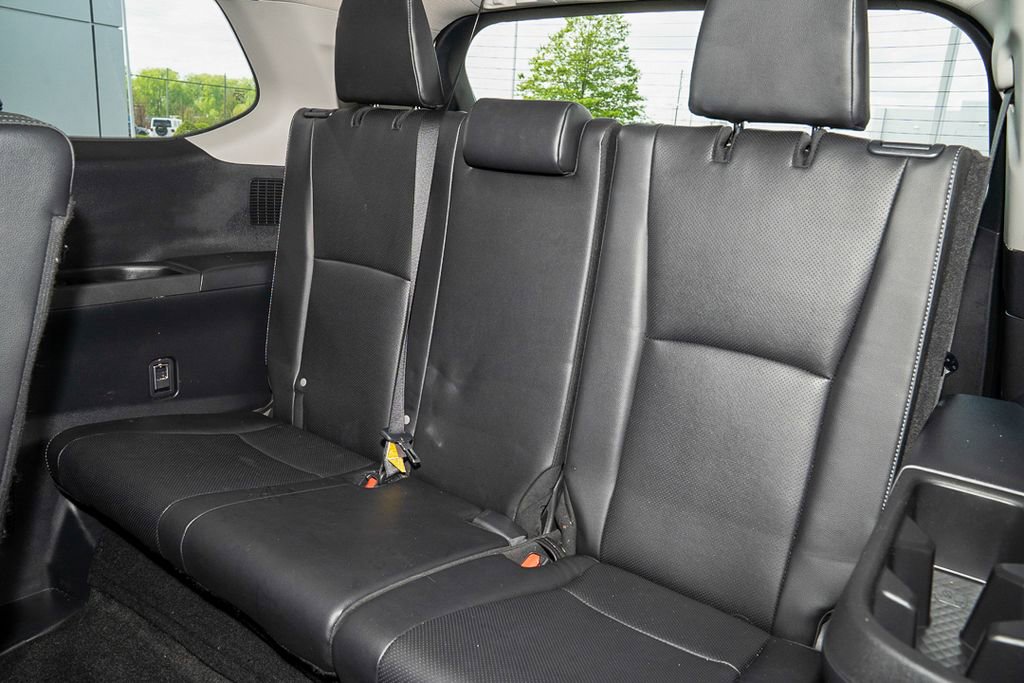 Used 2024 Toyota Grand Highlander Limited image 20