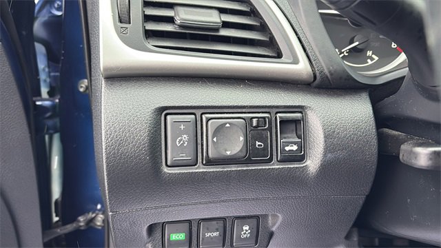 Used 2017 Nissan Sentra SR Turbo w/ SR Turbo Premium Package image 18