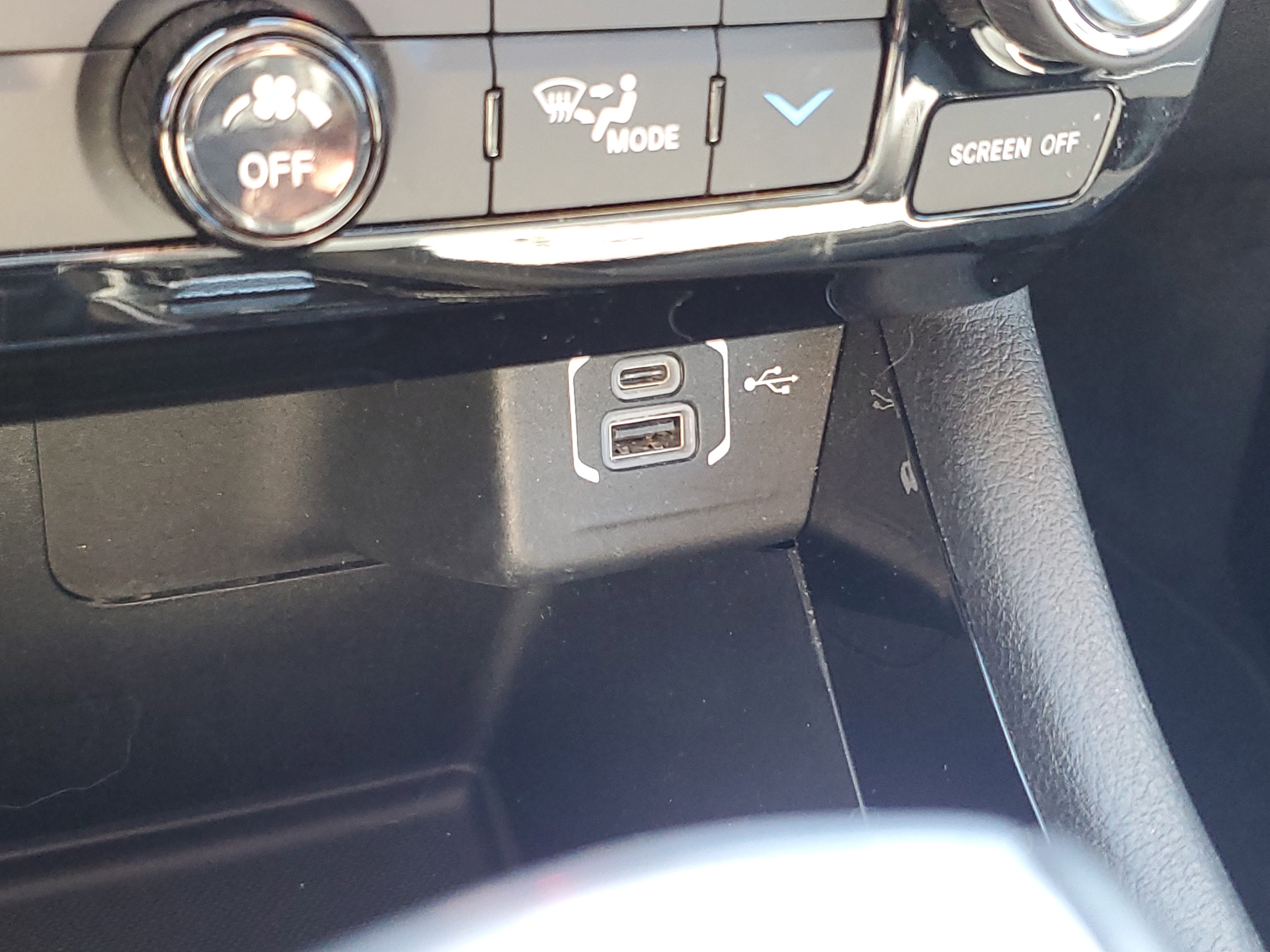 Used 2022 Jeep Compass Limited w/ Elite Group AWD/4WD image 27