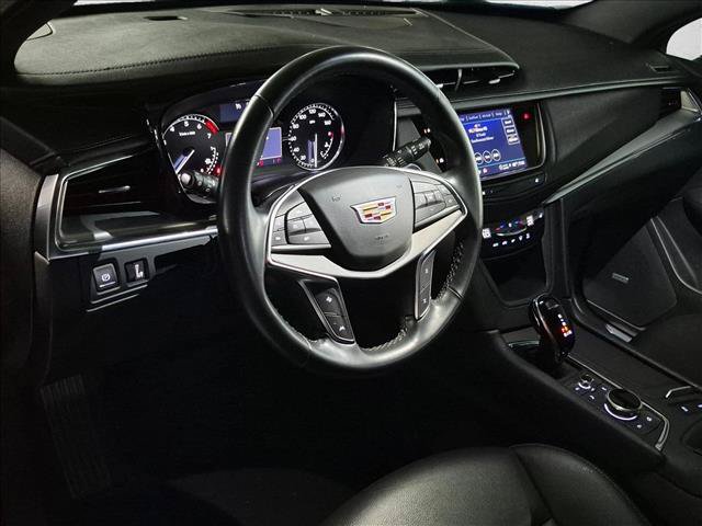 Used 2024 Cadillac XT5 Luxury FWD image 12