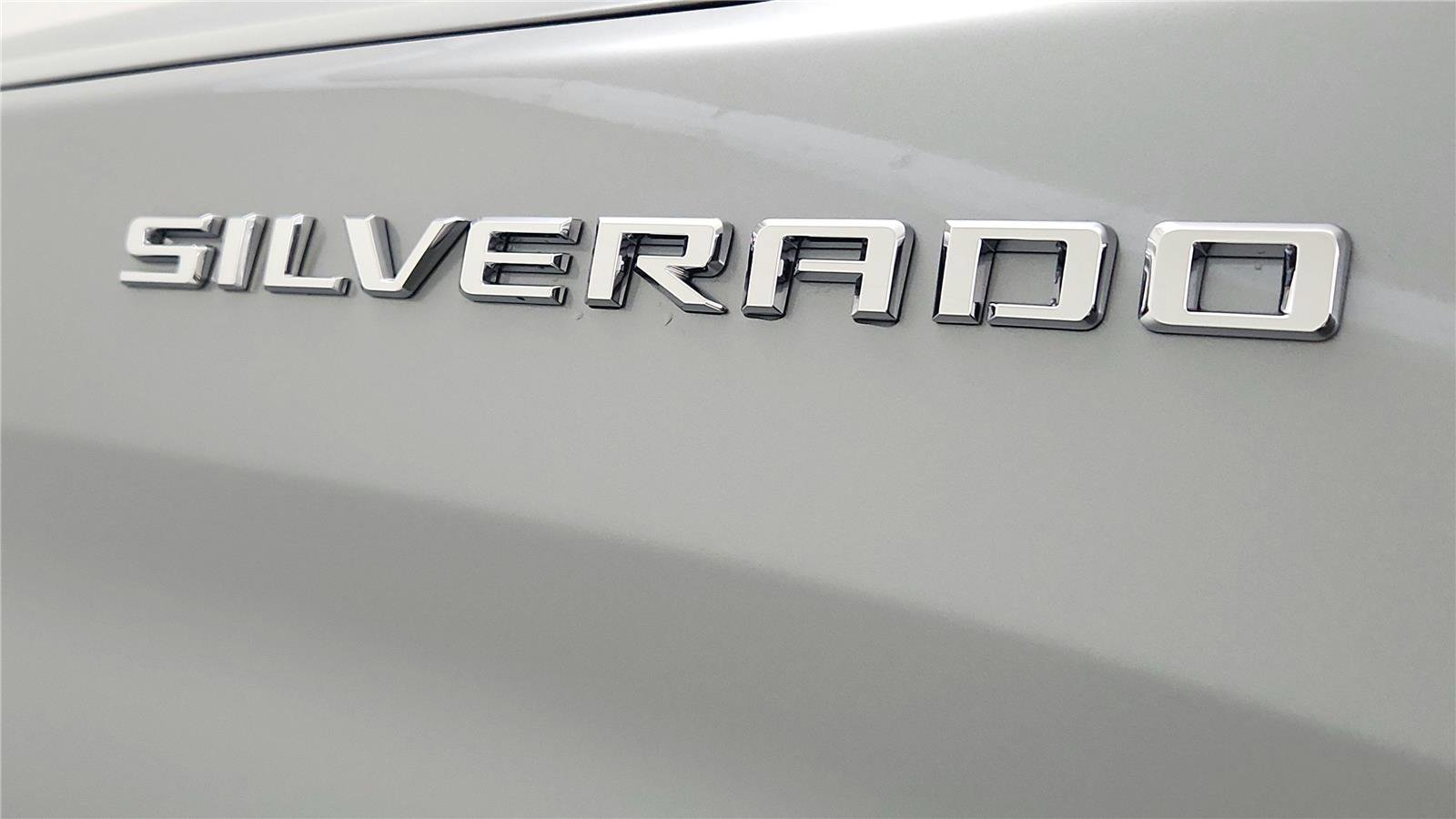 New 2025 Chevrolet Silverado 1500 Custom image 16