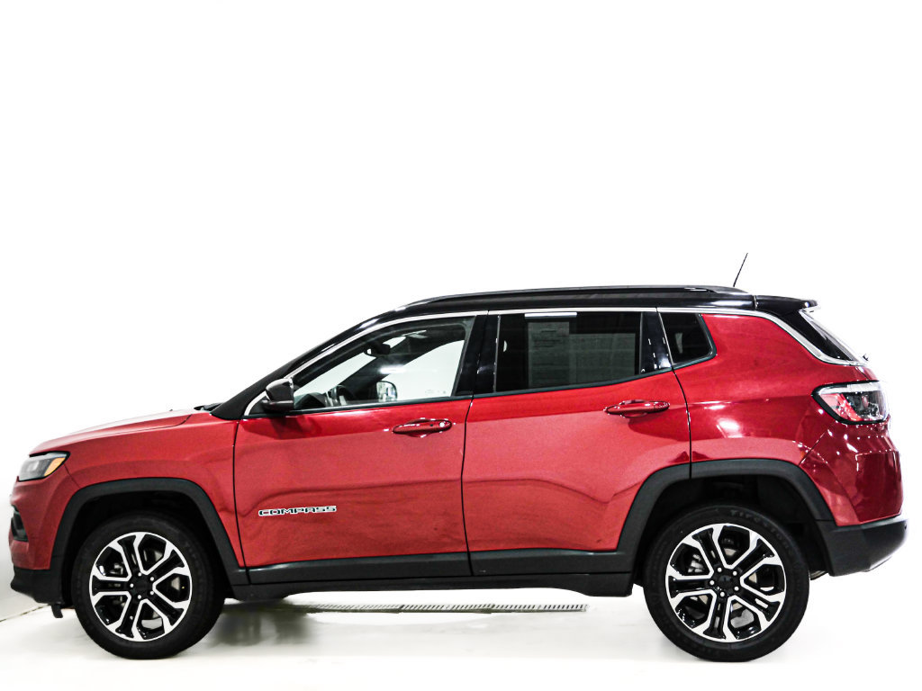 Used 2023 Jeep Compass Limited AWD/4WD image 5