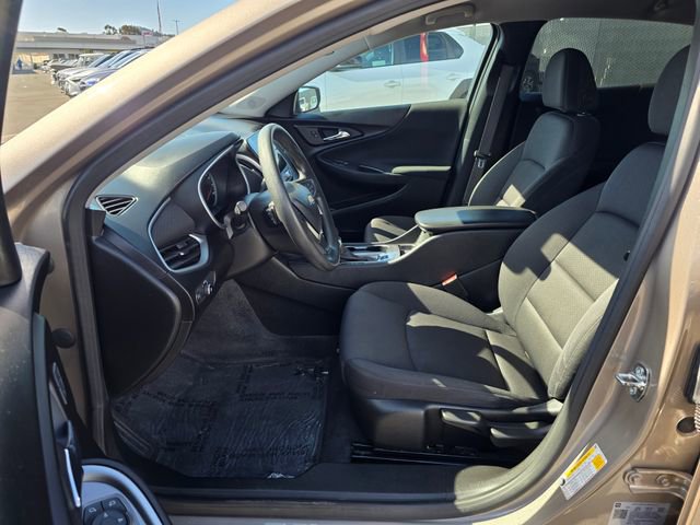 Used 2024 Chevrolet Malibu LS FWD image 14