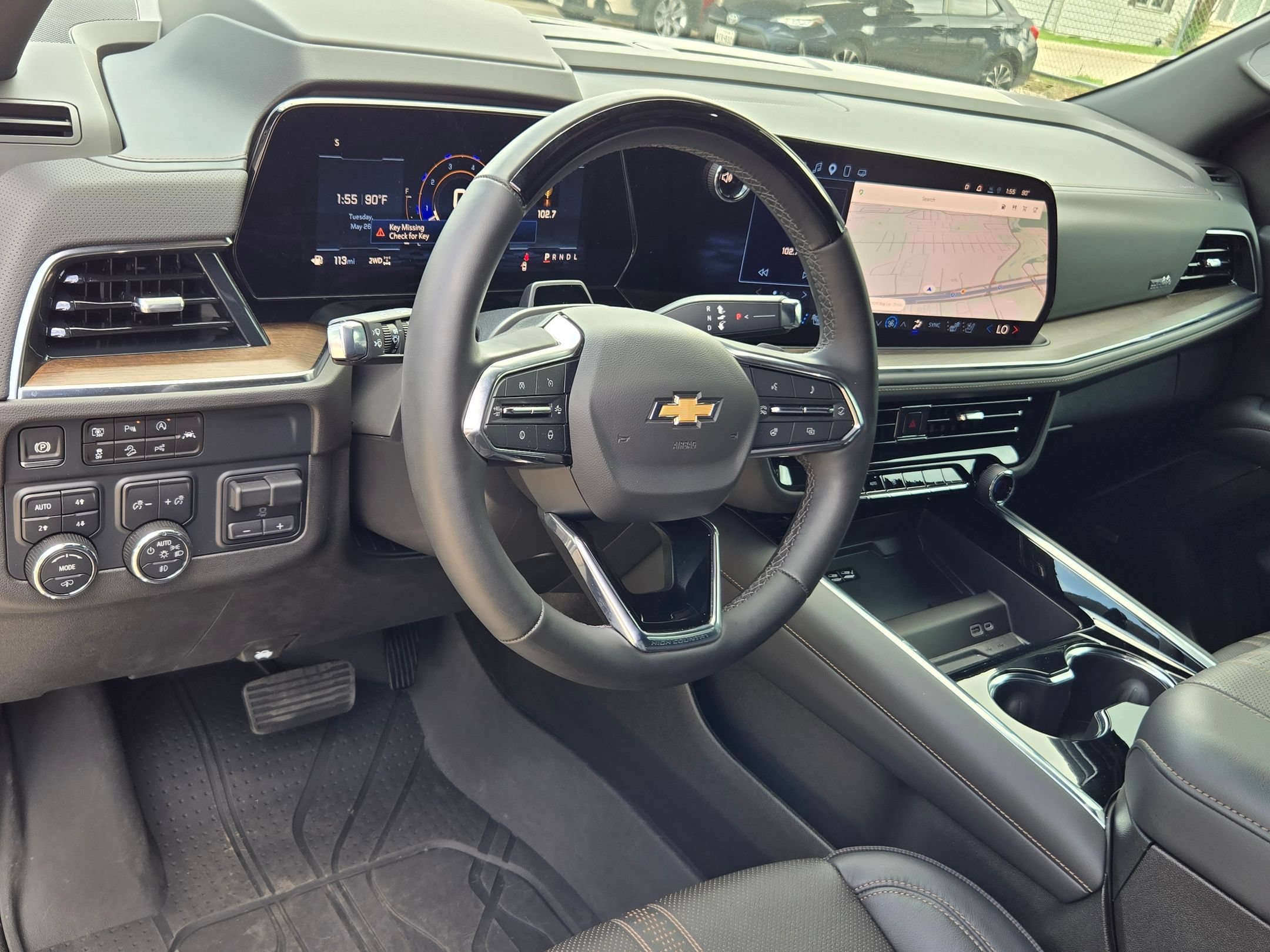 Certified 2025 Chevrolet Suburban High Country AWD/4WD image 10