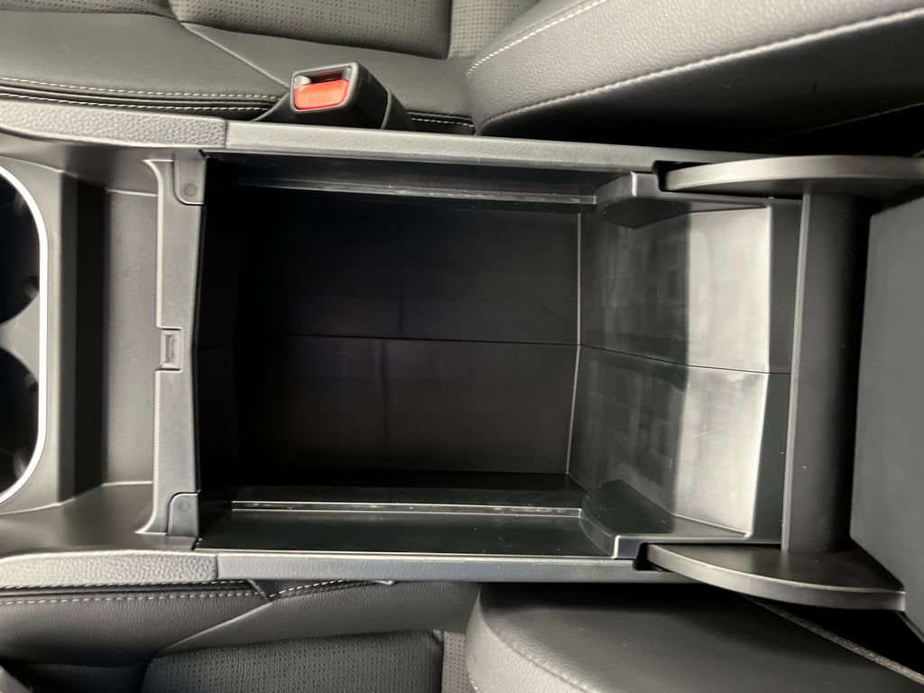 Used 2024 Subaru Solterra Touring w/ Touring Package image 27