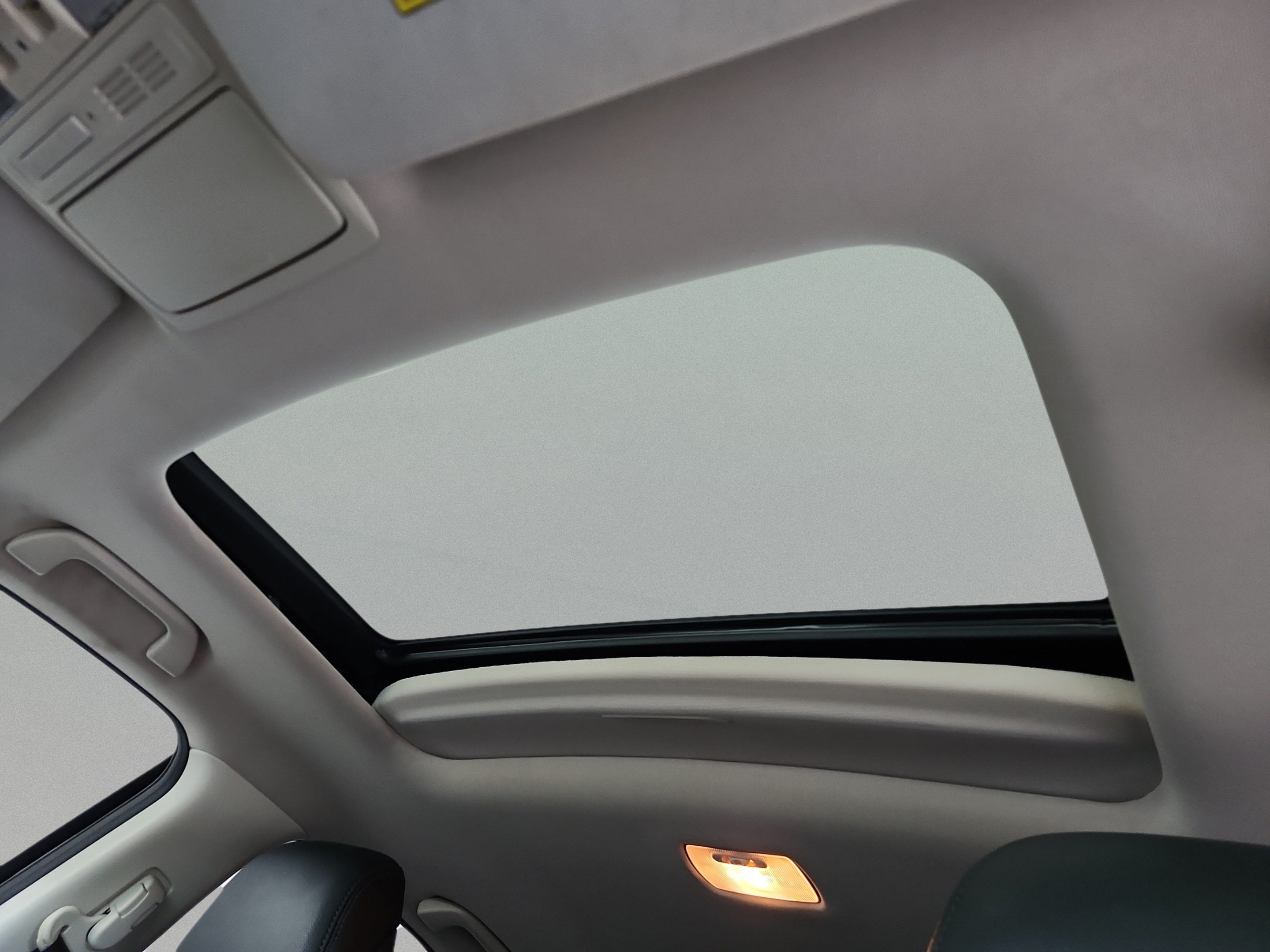 Used 2015 Honda CR-V Touring image 26