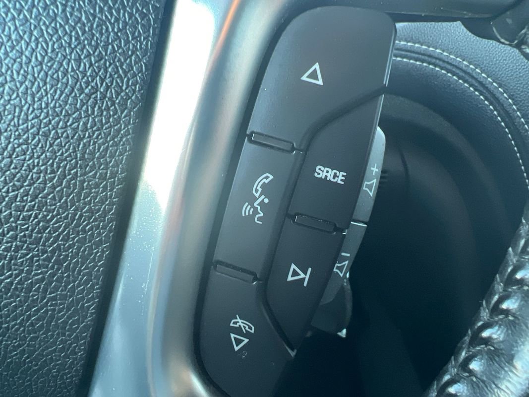 Used 2013 Chevrolet Traverse LT image 22