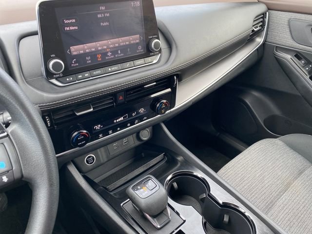 Certified 2023 Nissan Rogue SV image 17