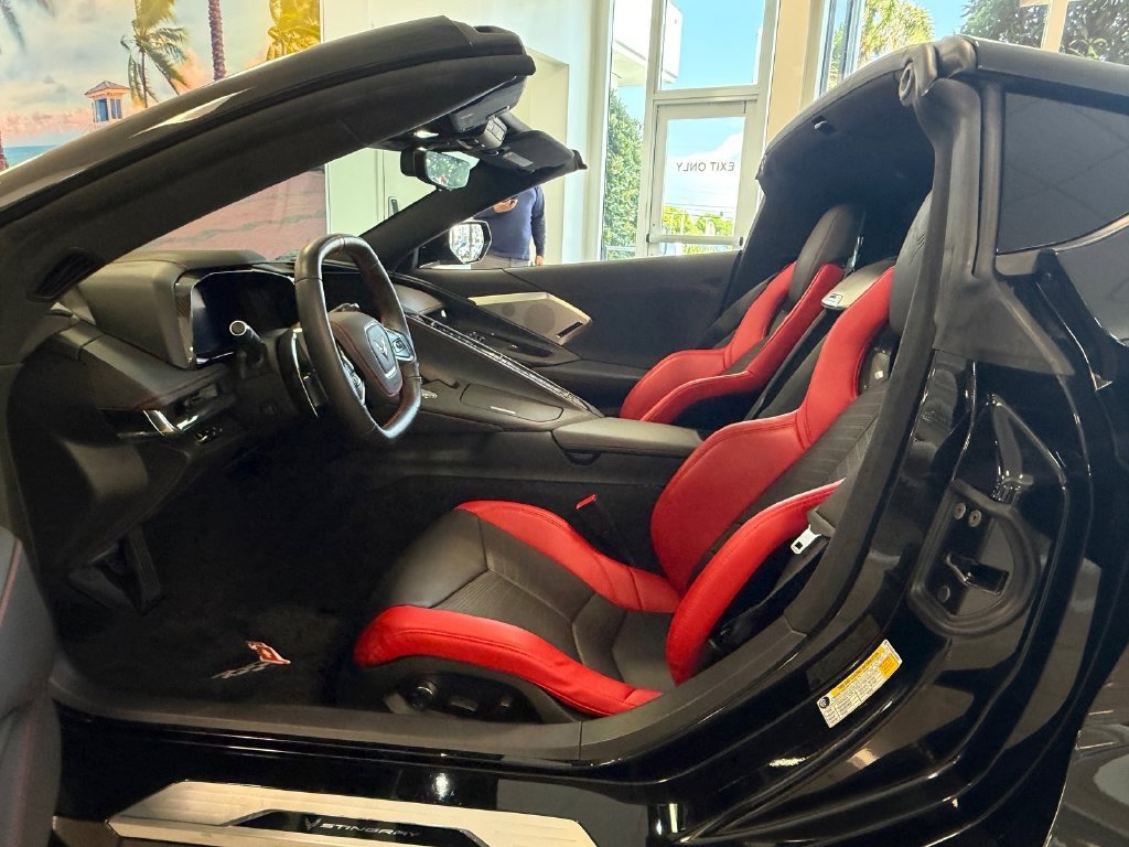 Used 2020 Chevrolet Corvette Stingray Premium Cpe w/ 3LT Preferred Equipment Group RWD image 9
