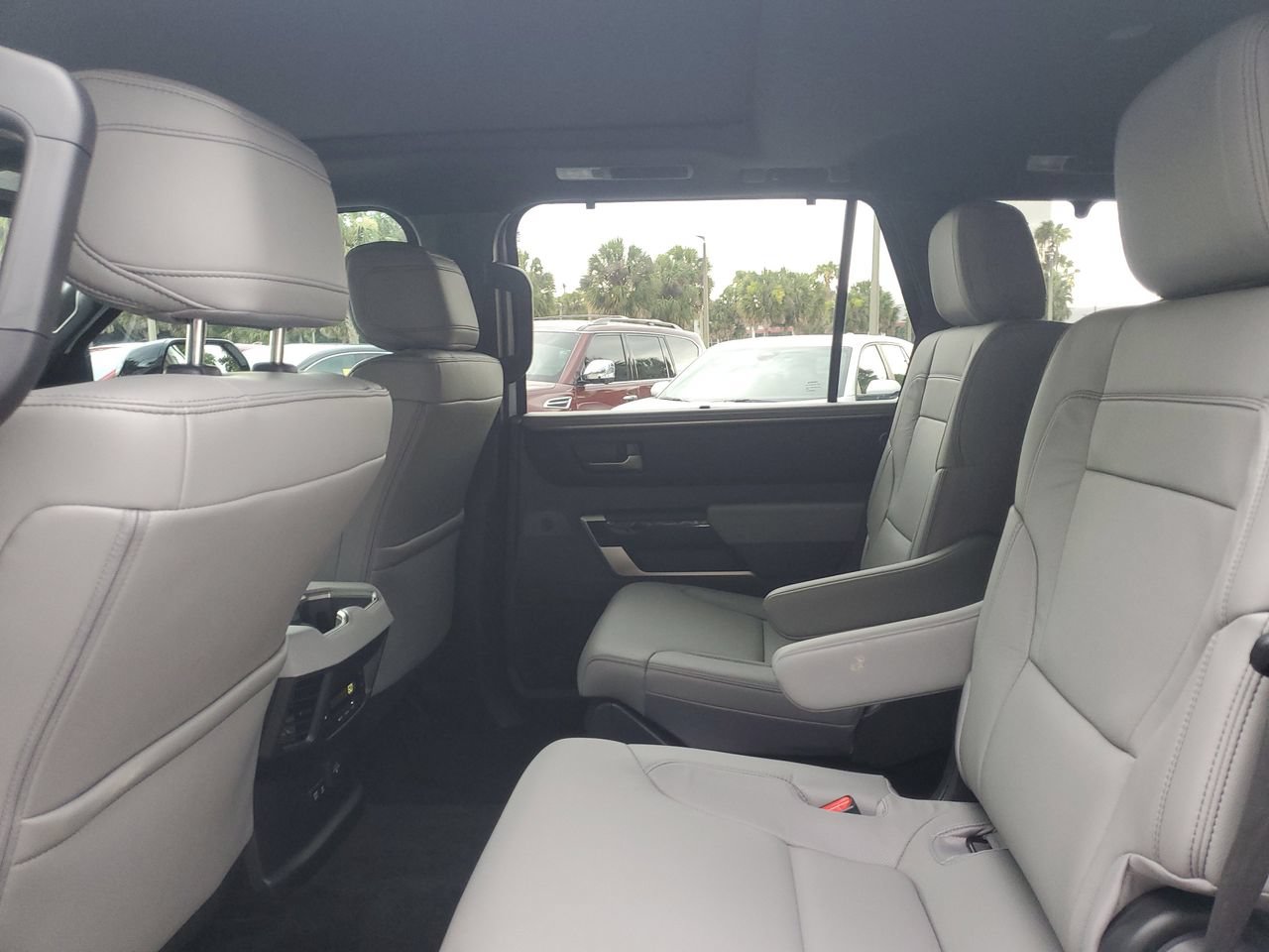 Used 2026 Toyota Sequoia 4WD image 9