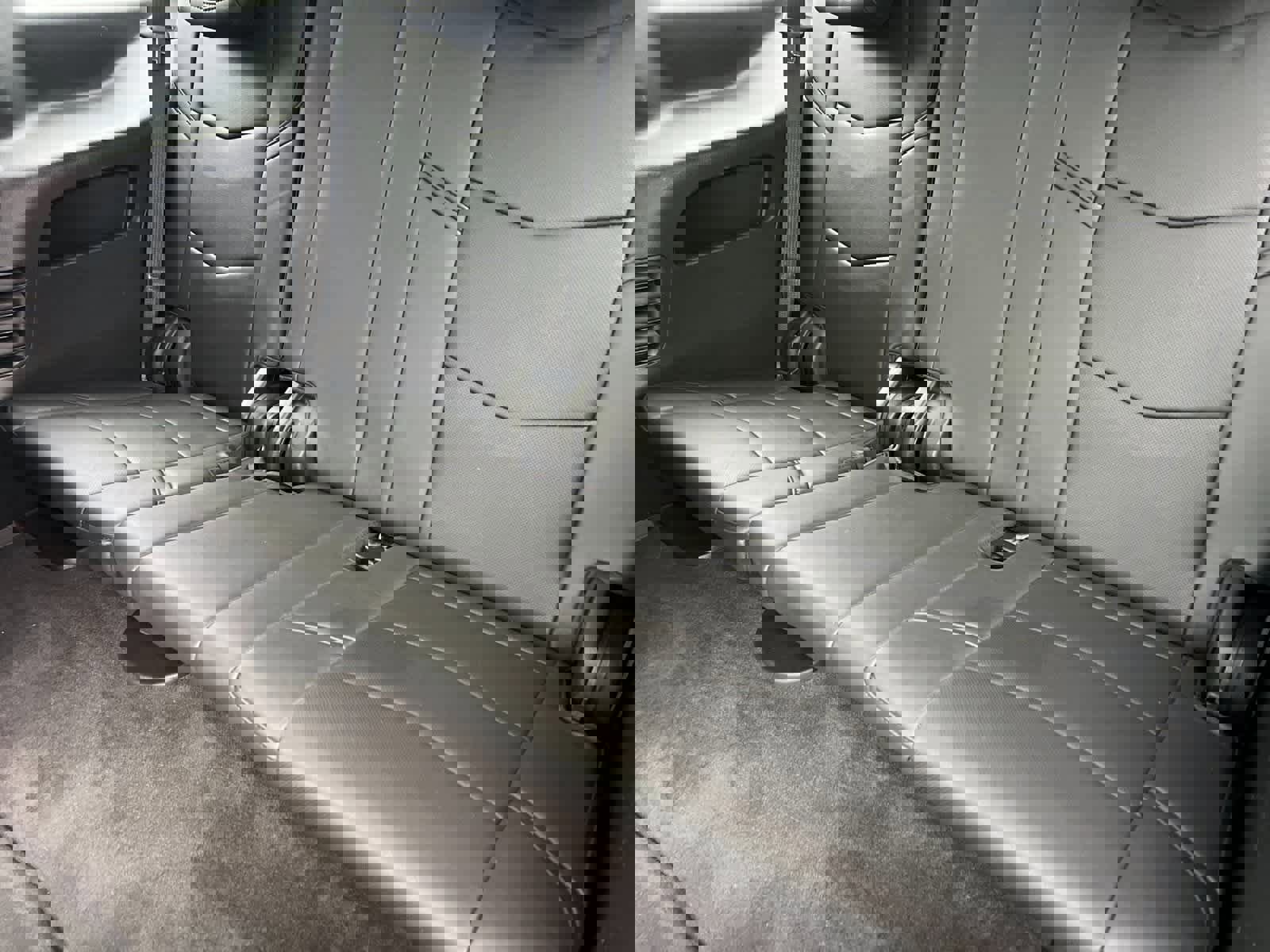 Used 2020 Cadillac Escalade Luxury image 15