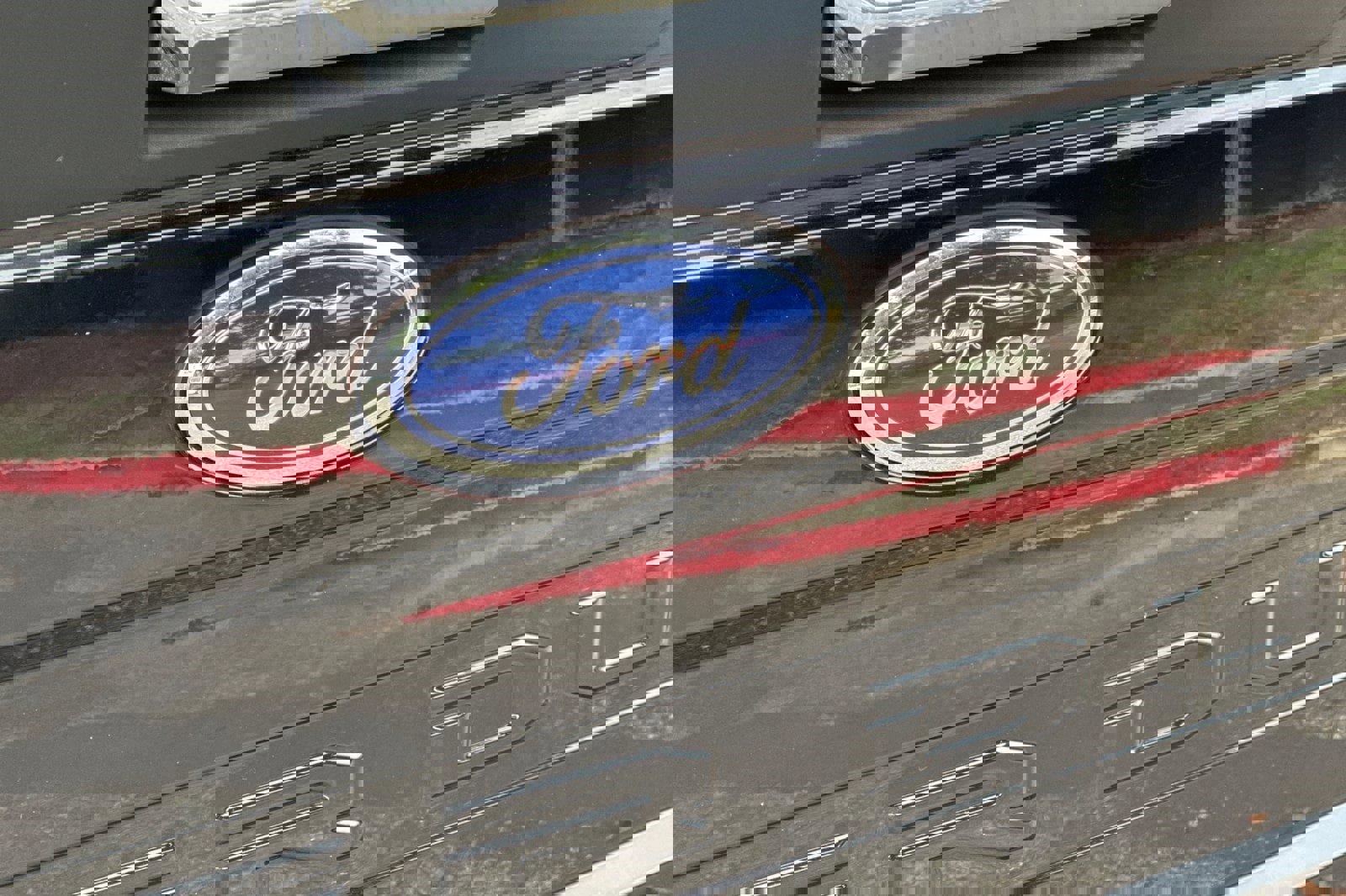 Used 2020 Ford F250 Lariat w/ Lariat Value Package image 27