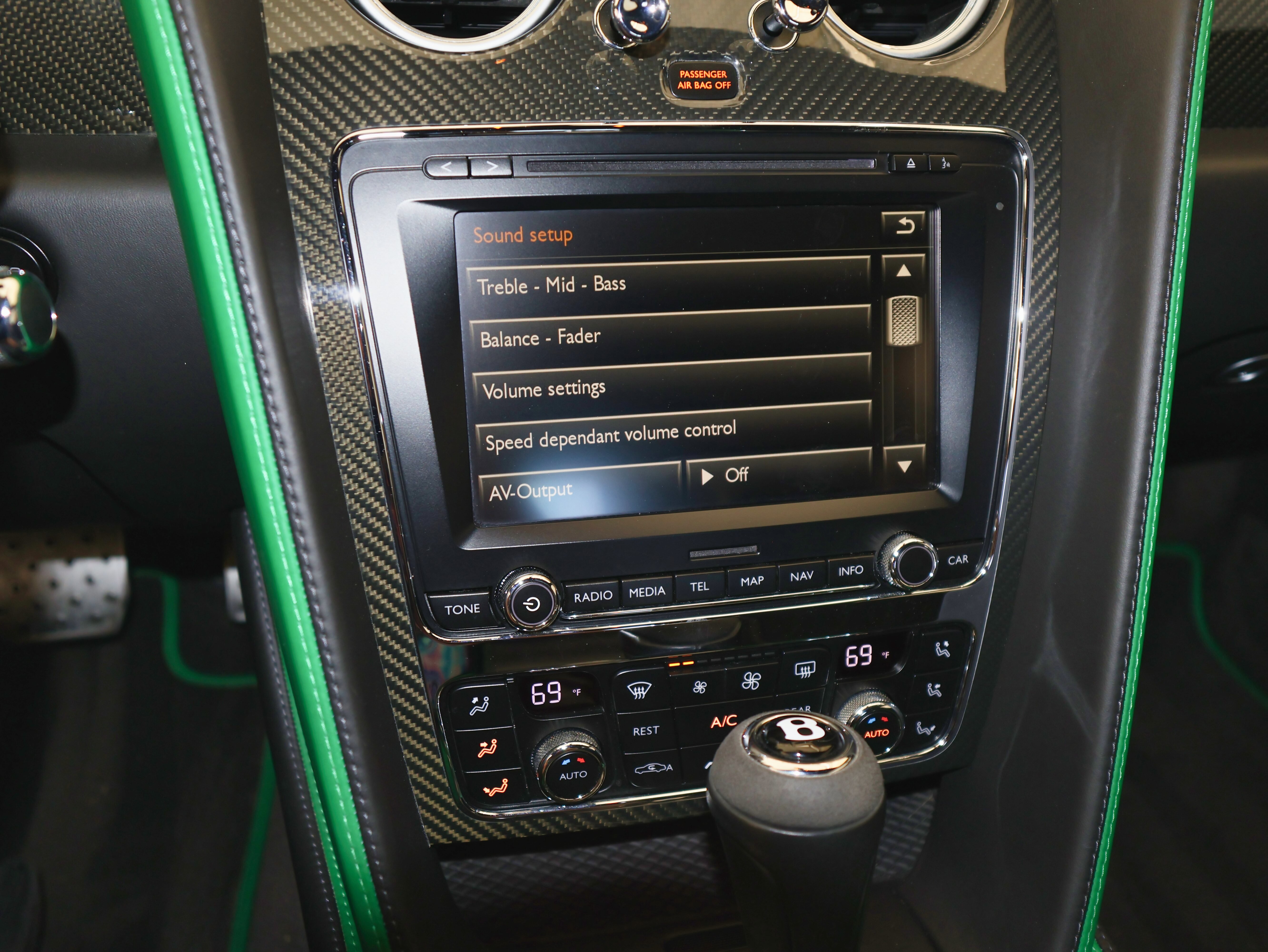Used 2015 Bentley Continental GT3-R image 33