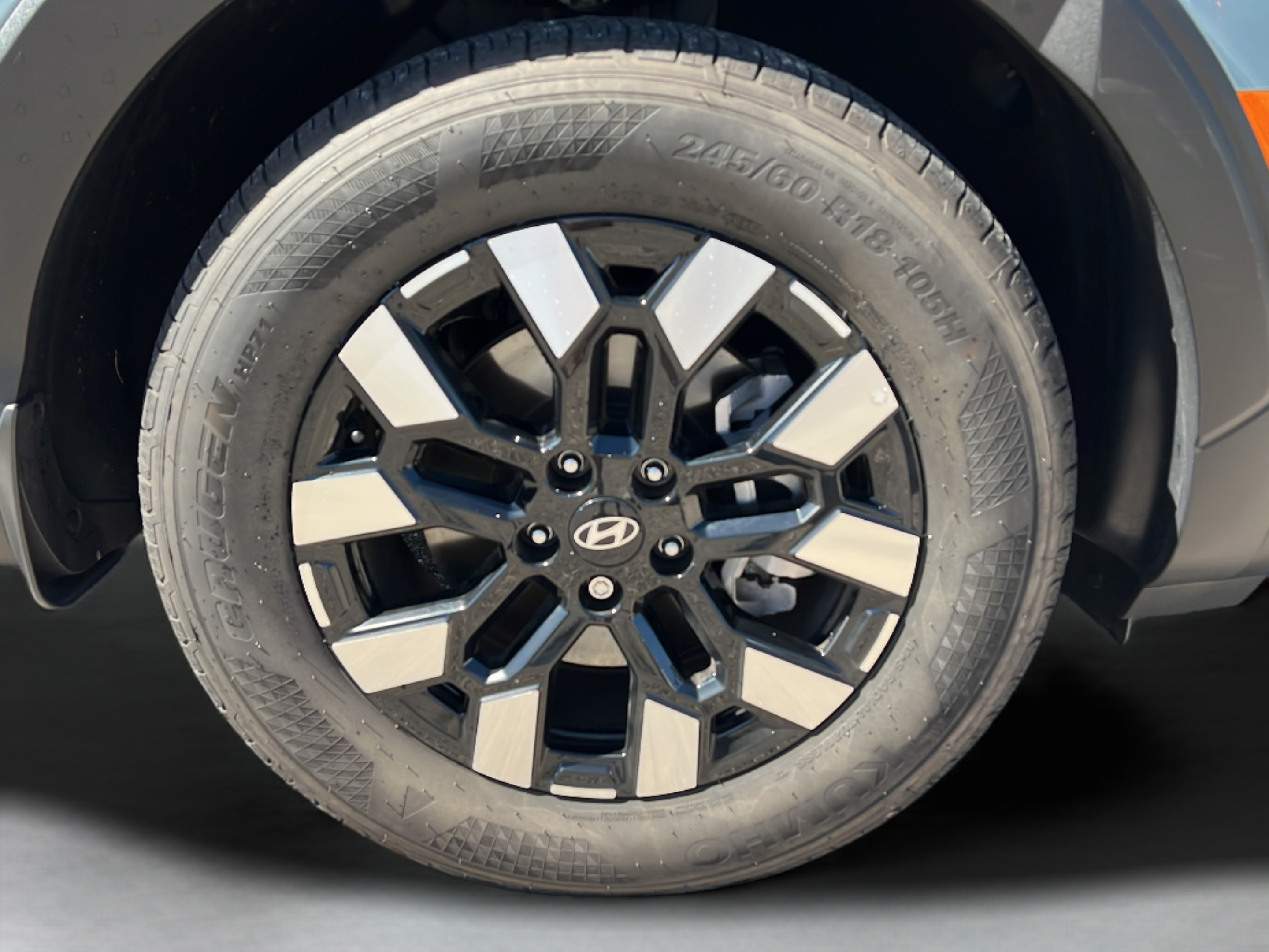 Certified 2025 Hyundai Santa Cruz SEL FWD image 27