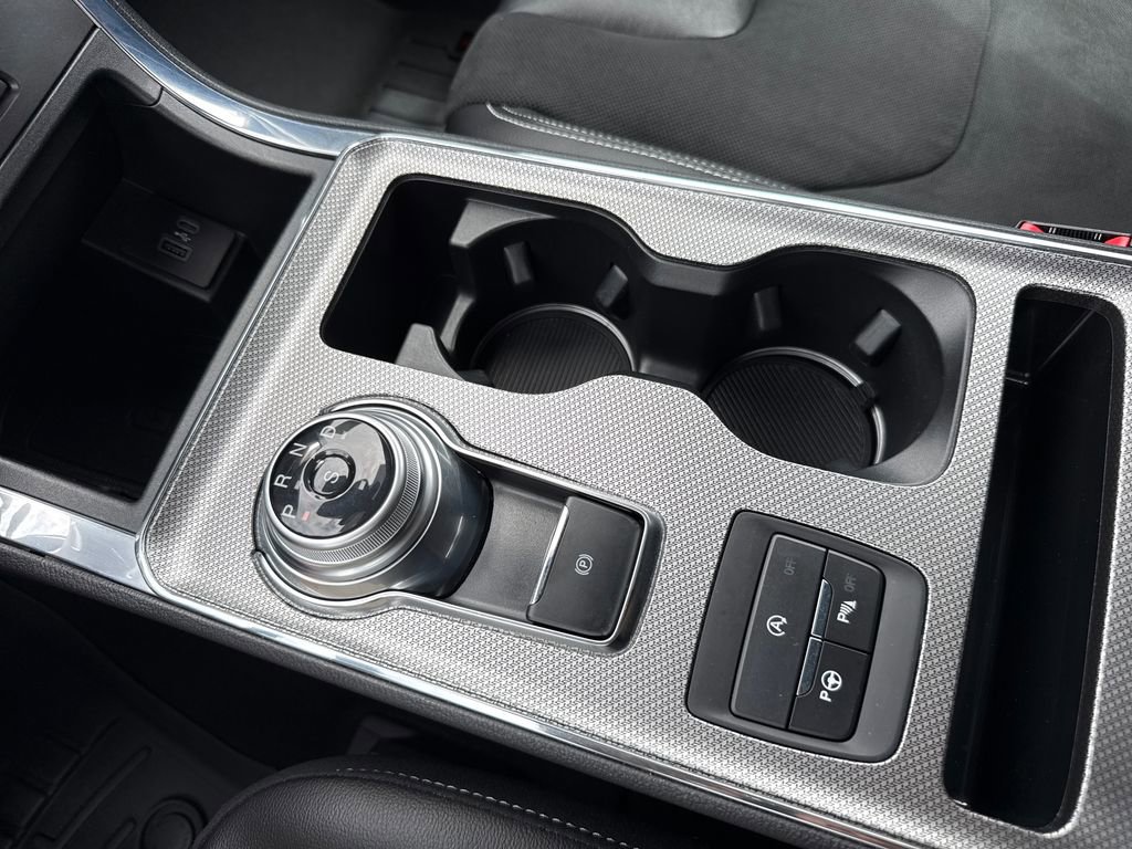 Used 2021 Ford Edge ST w/ Equipment Group 401A image 26