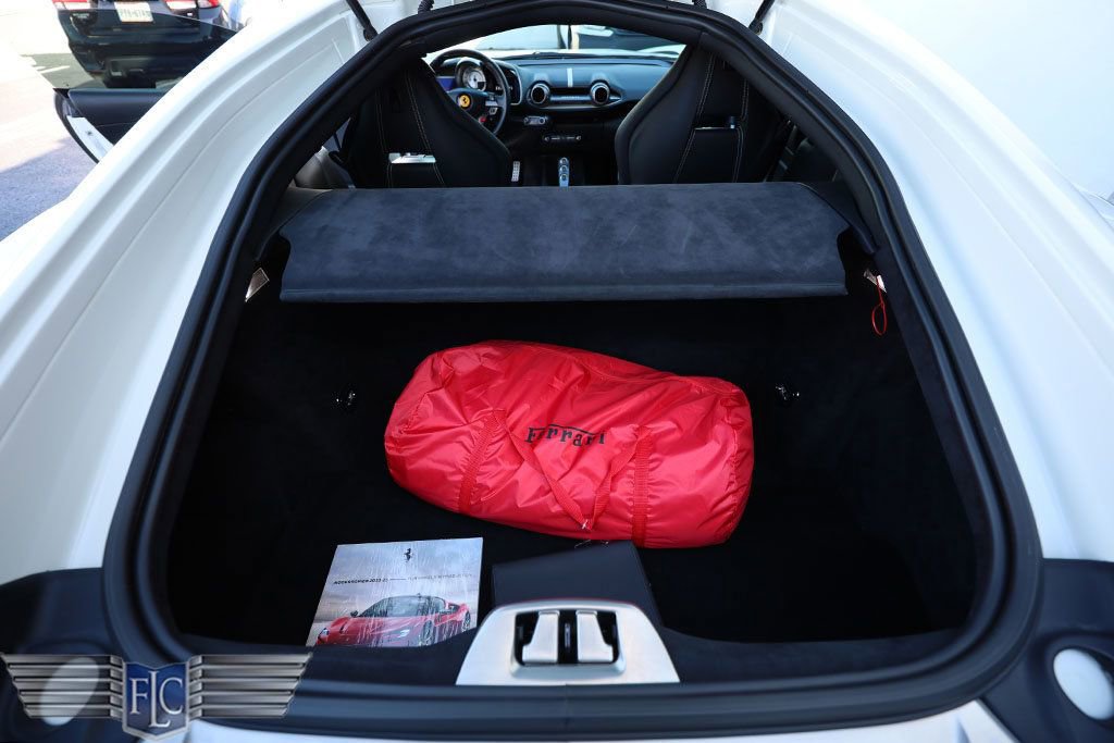 Used 2020 Ferrari 812 Superfast image 37