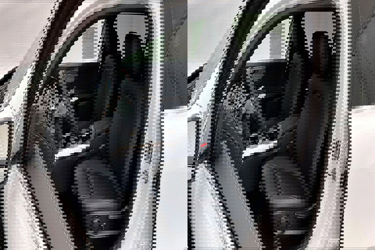 Certified 2022 Mercedes-Benz GLB 250 image 15