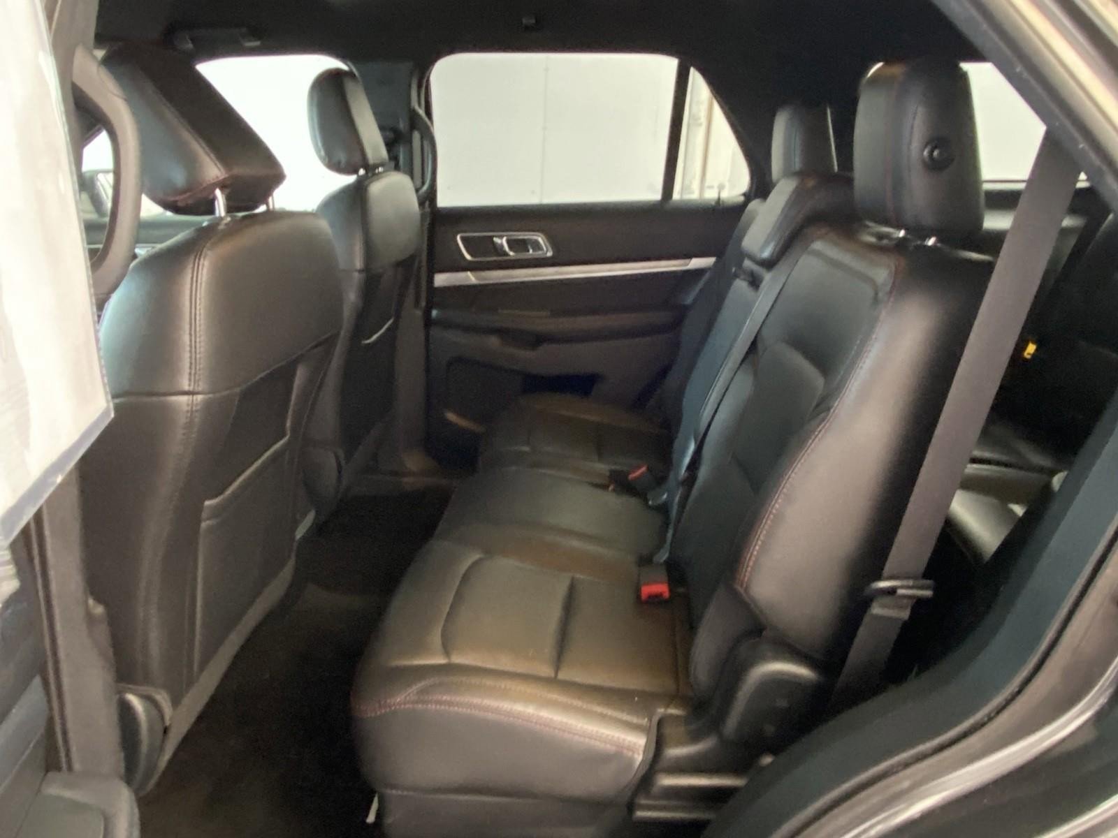 Used 2018 Ford Explorer Sport AWD/4WD image 21