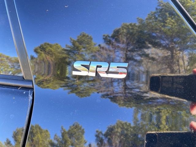 Used 2017 Toyota 4Runner SR5 RWD image 34