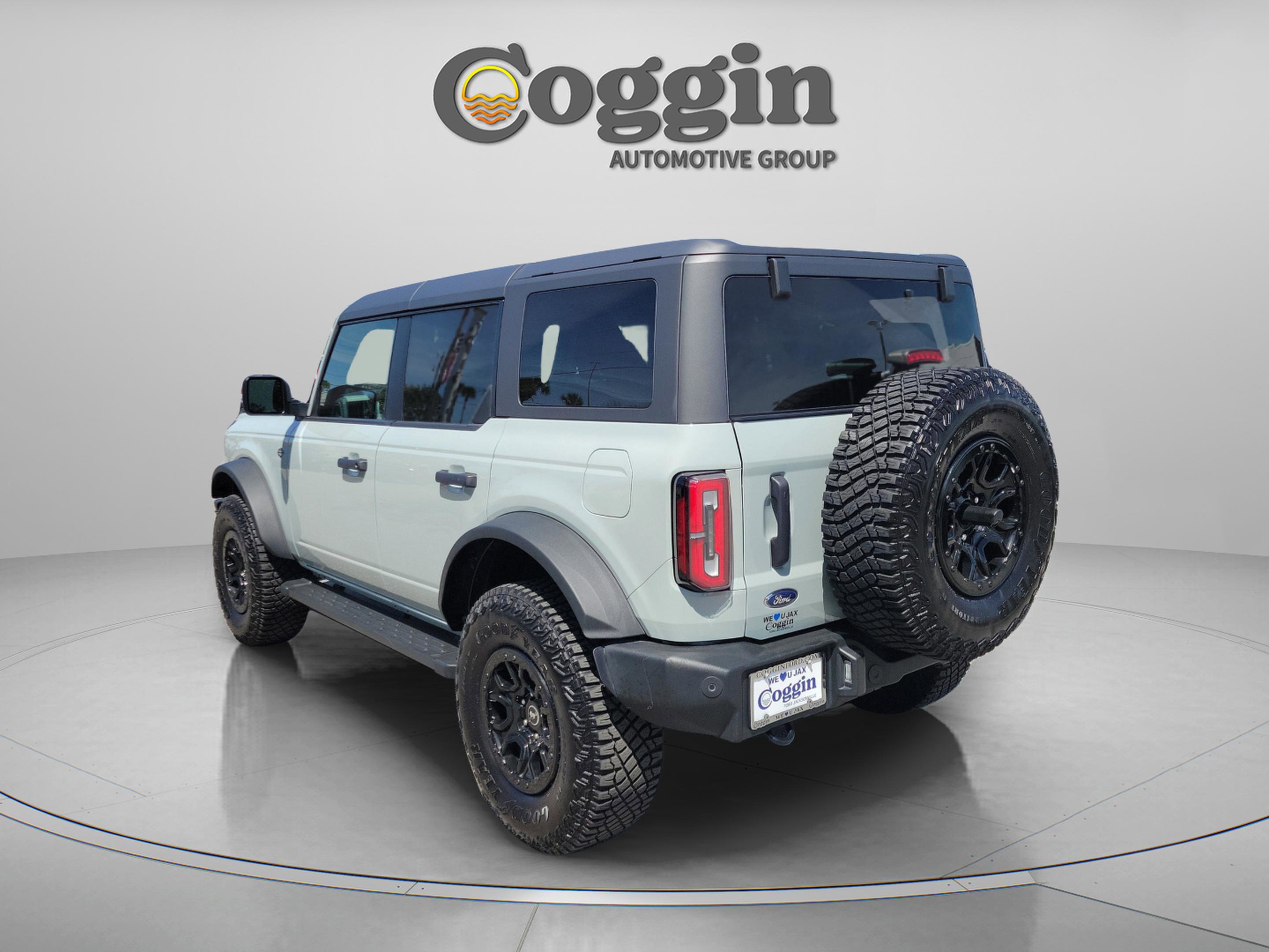 Used 2024 Ford Bronco Wildtrak image 2