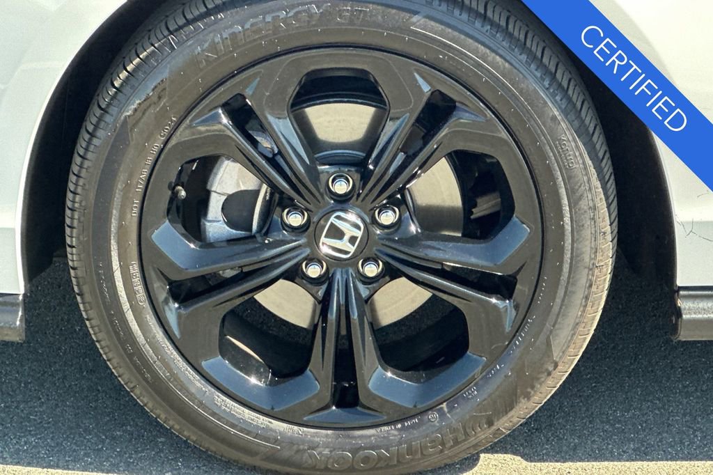 Certified 2025 Honda Accord SE image 29