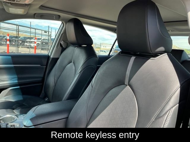 Used 2020 Toyota Camry XSE AWD/4WD image 14