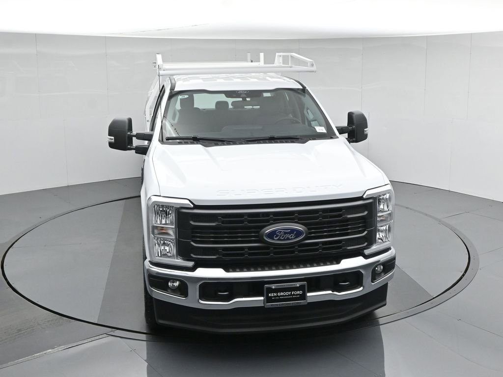 New 2026 Ford F350 XL w/ FX4 Off-Road Package AWD/4WD image 43