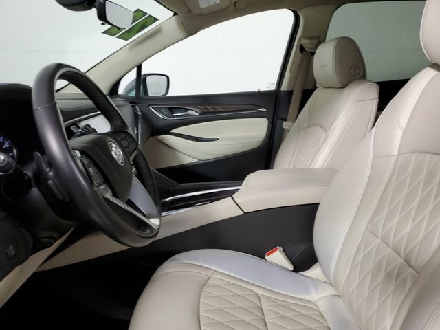 Used 2023 Buick Enclave Avenir w/ Avenir Technology Package AWD/4WD image 23