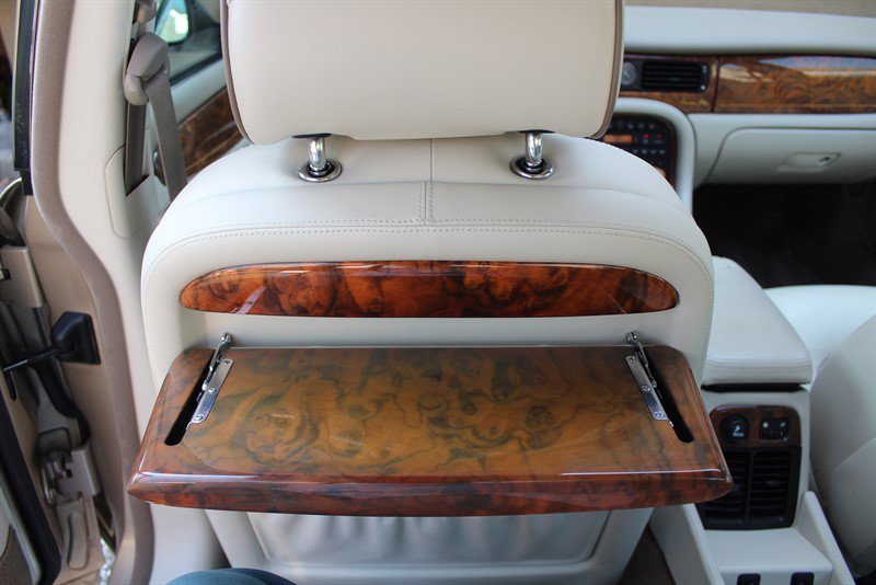 Used 2001 Jaguar XJ RWD image 24