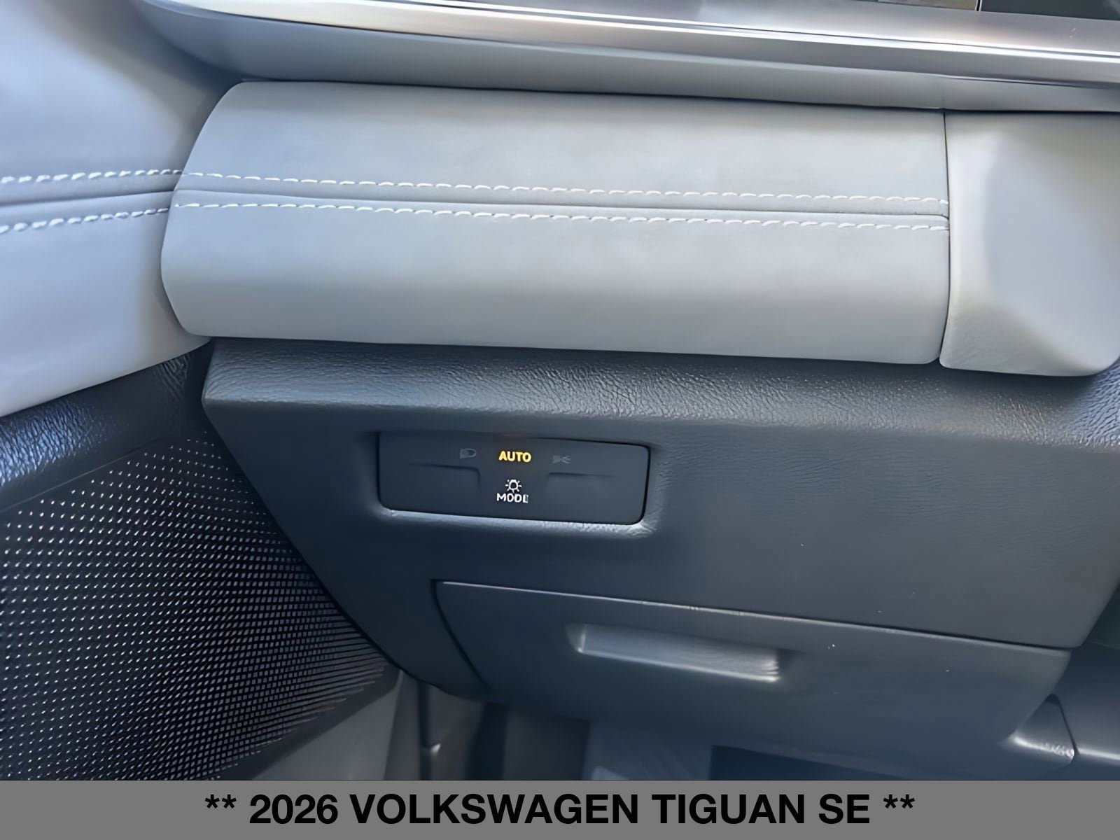 New 2026 Volkswagen Tiguan SE AWD/4WD image 30