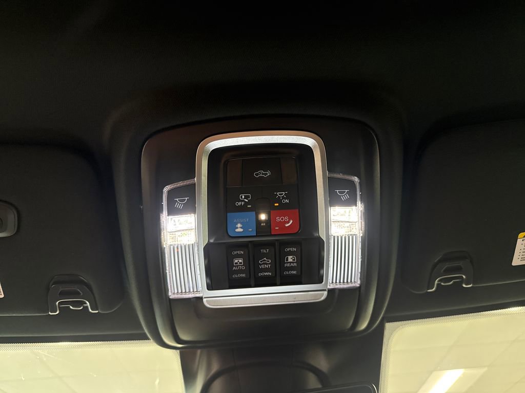 New 2026 RAM 2500 Laramie w/ Night Edition AWD/4WD image 16