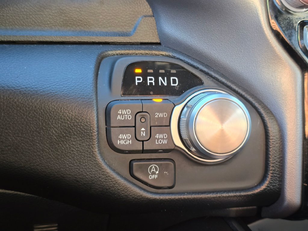 Used 2025 RAM 1500 Laramie w/ Sport Appearance Package AWD/4WD image 29