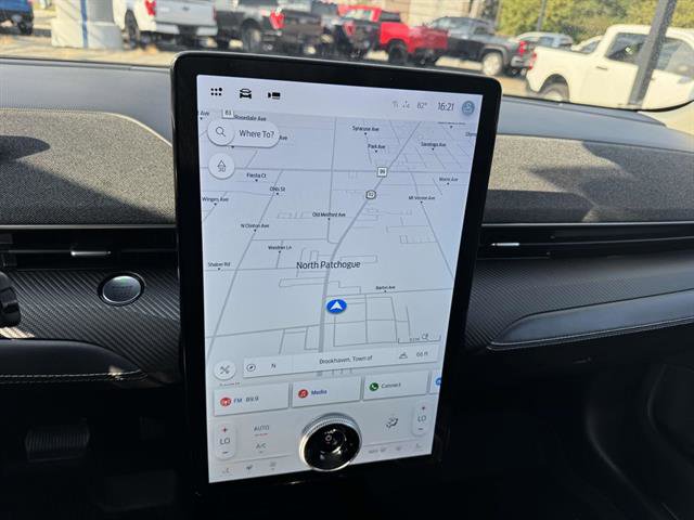 Used 2021 Ford Mustang Mach-E Premium AWD/4WD image 32