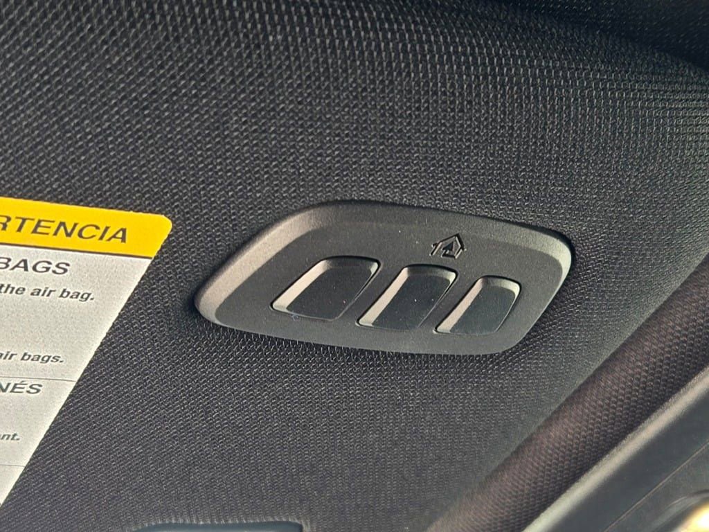 New 2026 Ford Explorer ST-Line w/ ST-Line Street Pack image 31