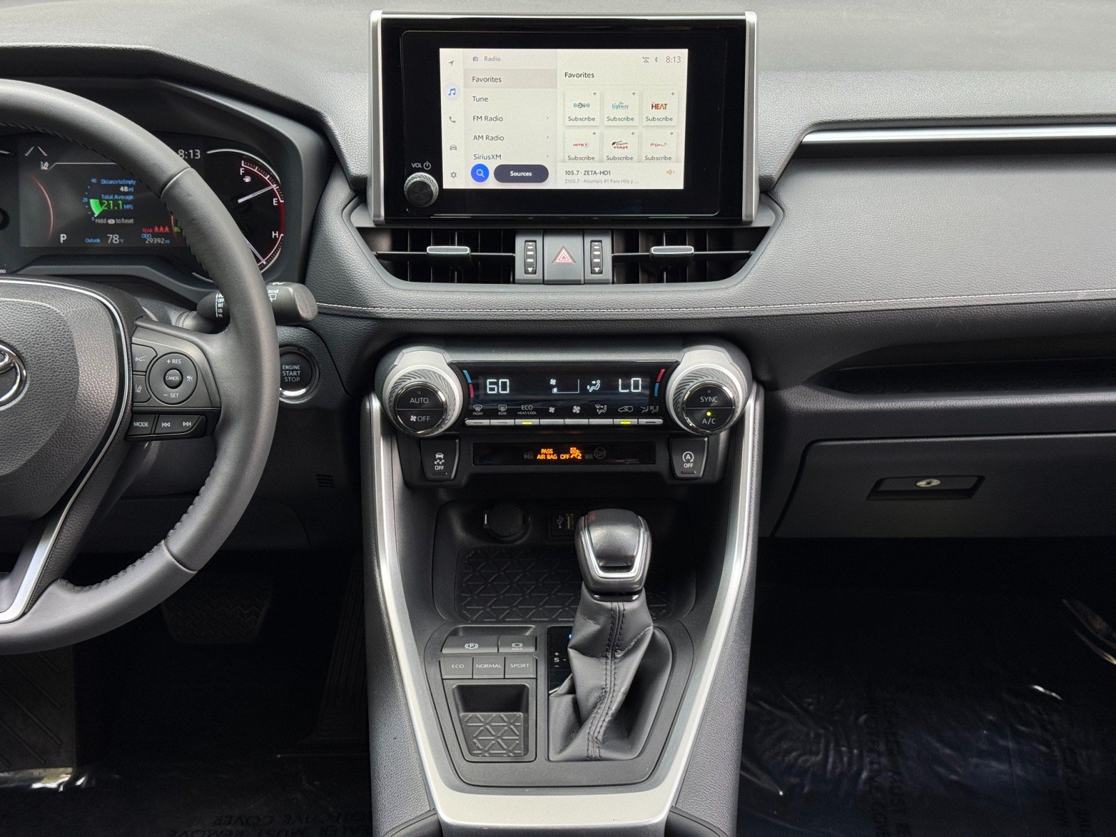 Used 2023 Toyota RAV4 XLE Premium FWD image 23