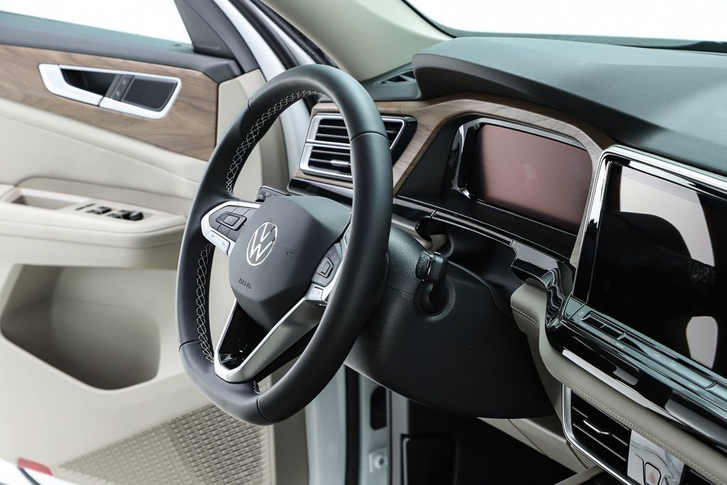 New 2026 Volkswagen Atlas SE image 72