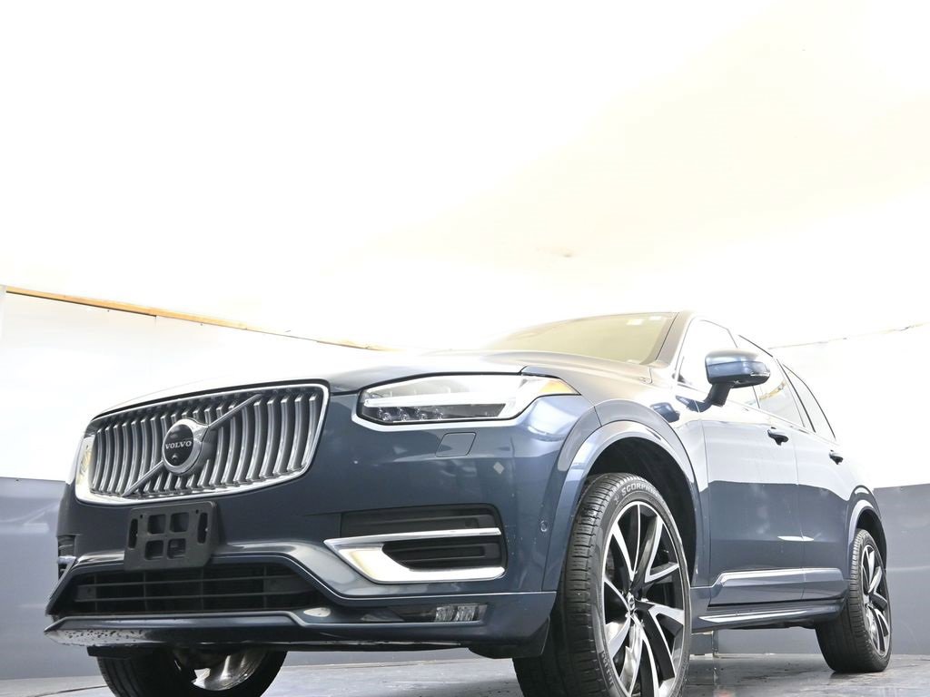 Certified 2023 Volvo XC90 B6 Plus w/ Protection Package Premier image 32