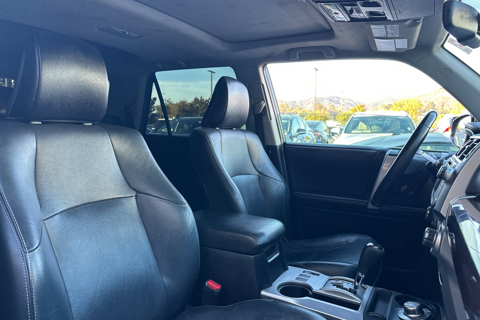 Used 2016 Toyota 4Runner Limited image 31