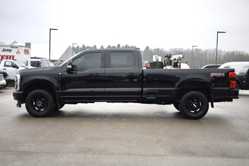 Used 2024 Ford F350 XLT w/ XLT Premium Package image 6