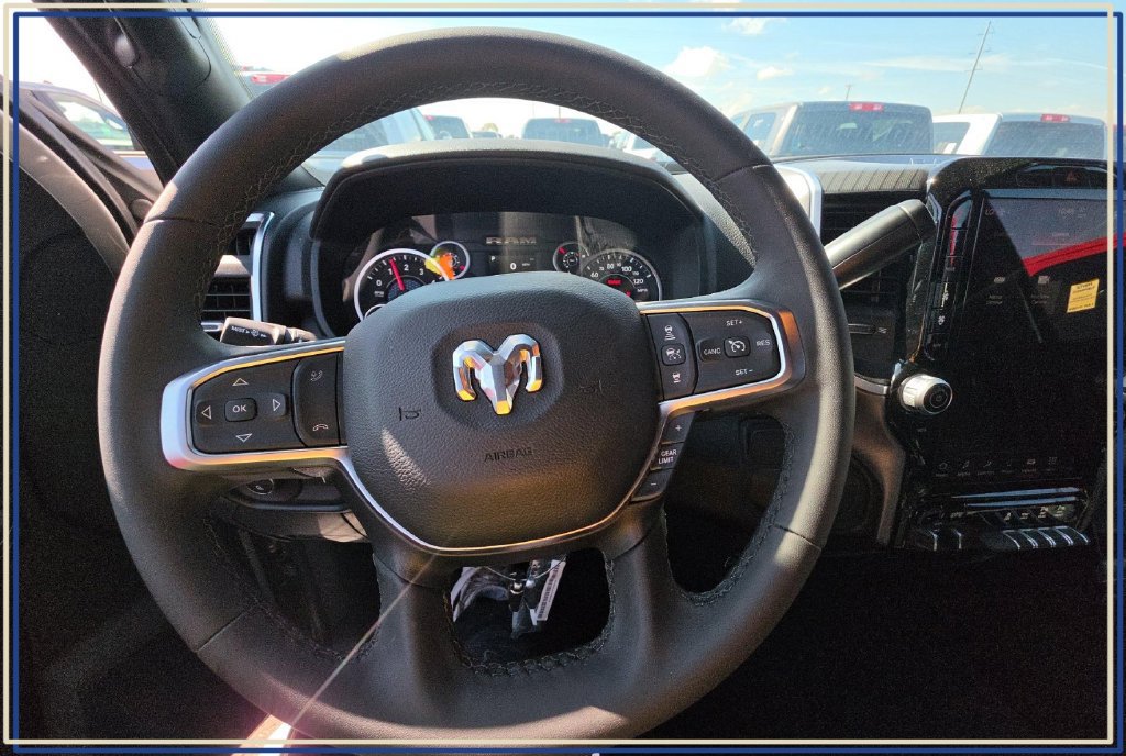 Used 2026 RAM 2500 Big Horn AWD/4WD image 3