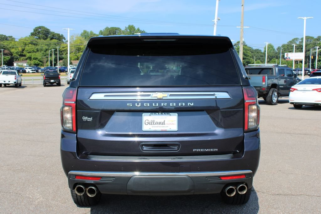 Used 2024 Chevrolet Suburban Premier RWD image 22