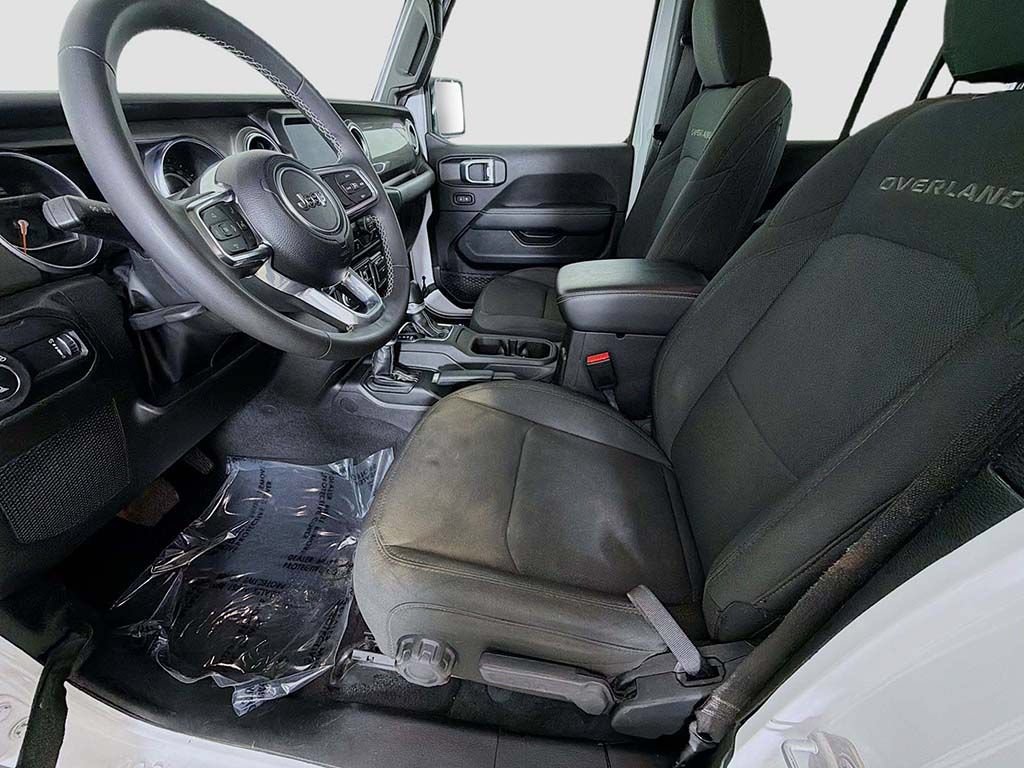 Used 2023 Jeep Gladiator Overland AWD/4WD image 21