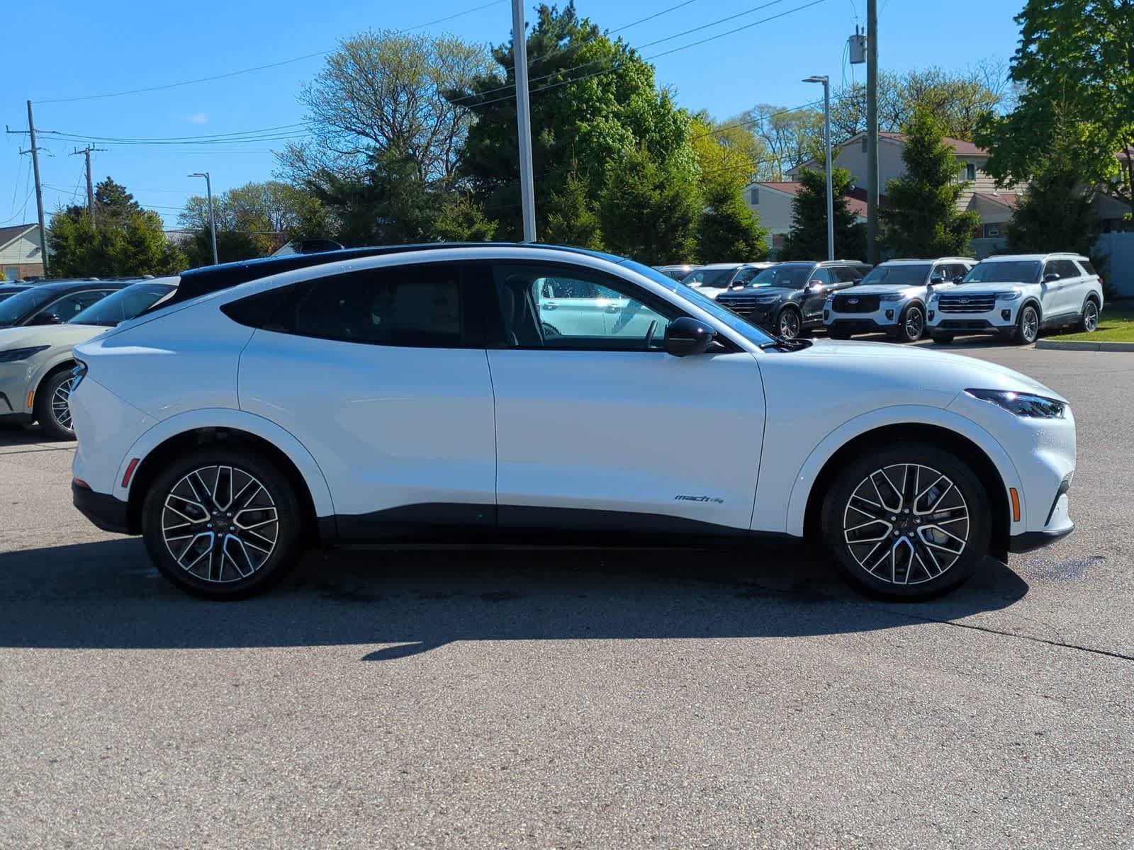 New 2026 Ford Mustang Mach-E Premium AWD/4WD image 9