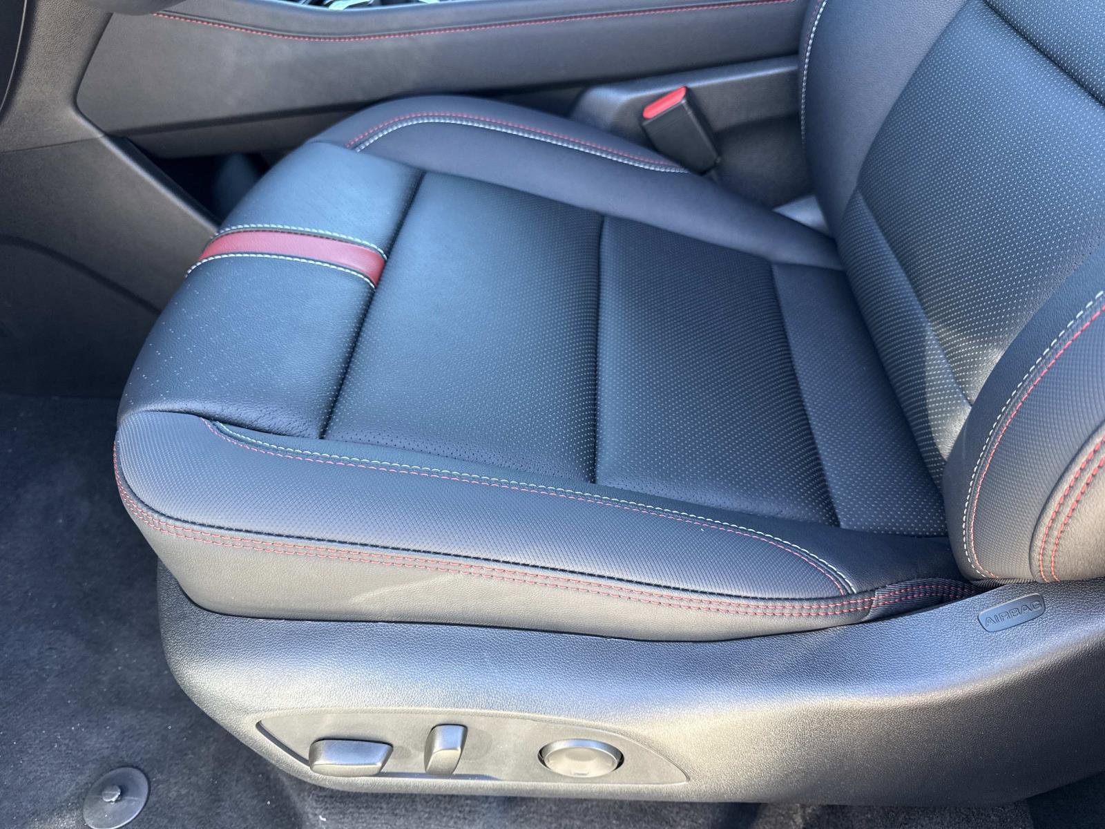 New 2026 Chevrolet Traverse RS FWD image 20