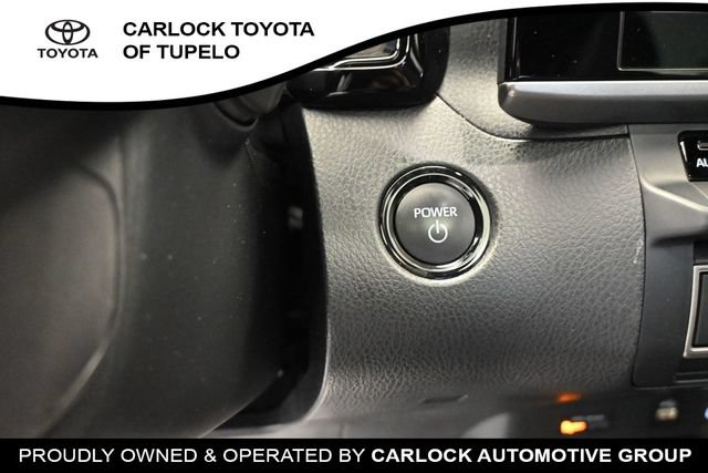 Used 2025 Toyota Camry XSE FWD image 18