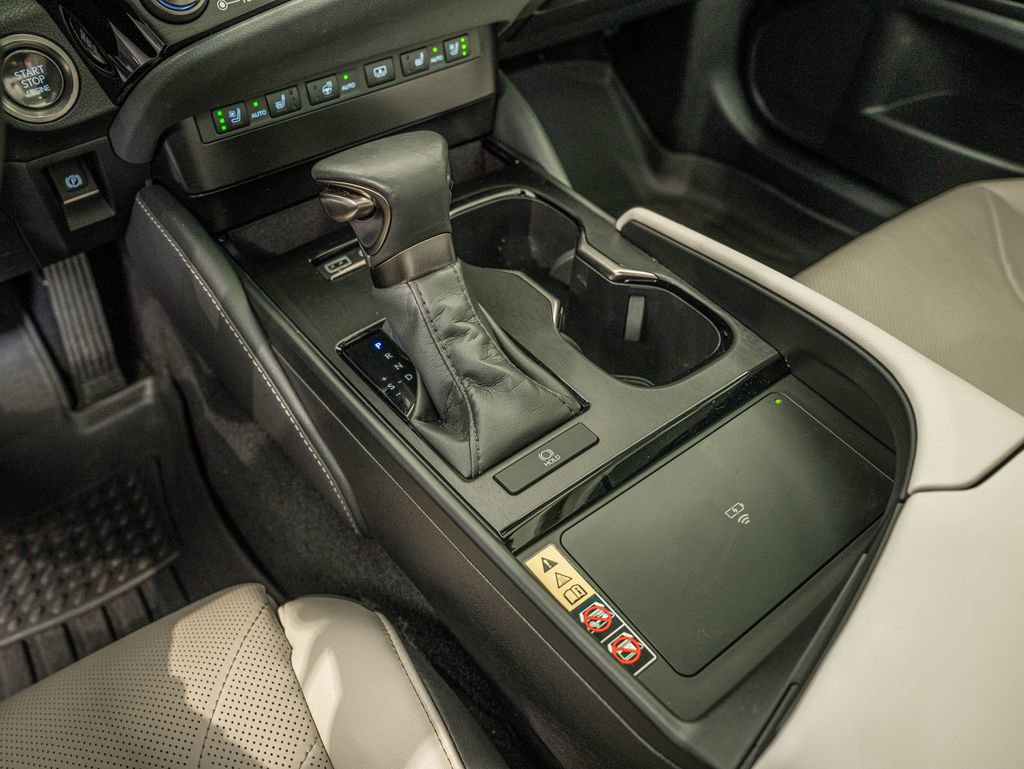 Certified 2024 Lexus ES 350 Luxury w/ Technology Package image 25