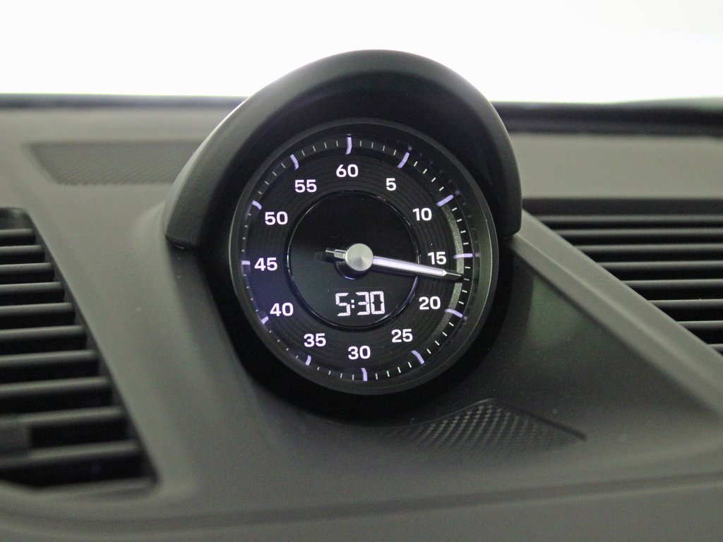 Used 2025 Porsche 911 Carrera 4 GTS image 27