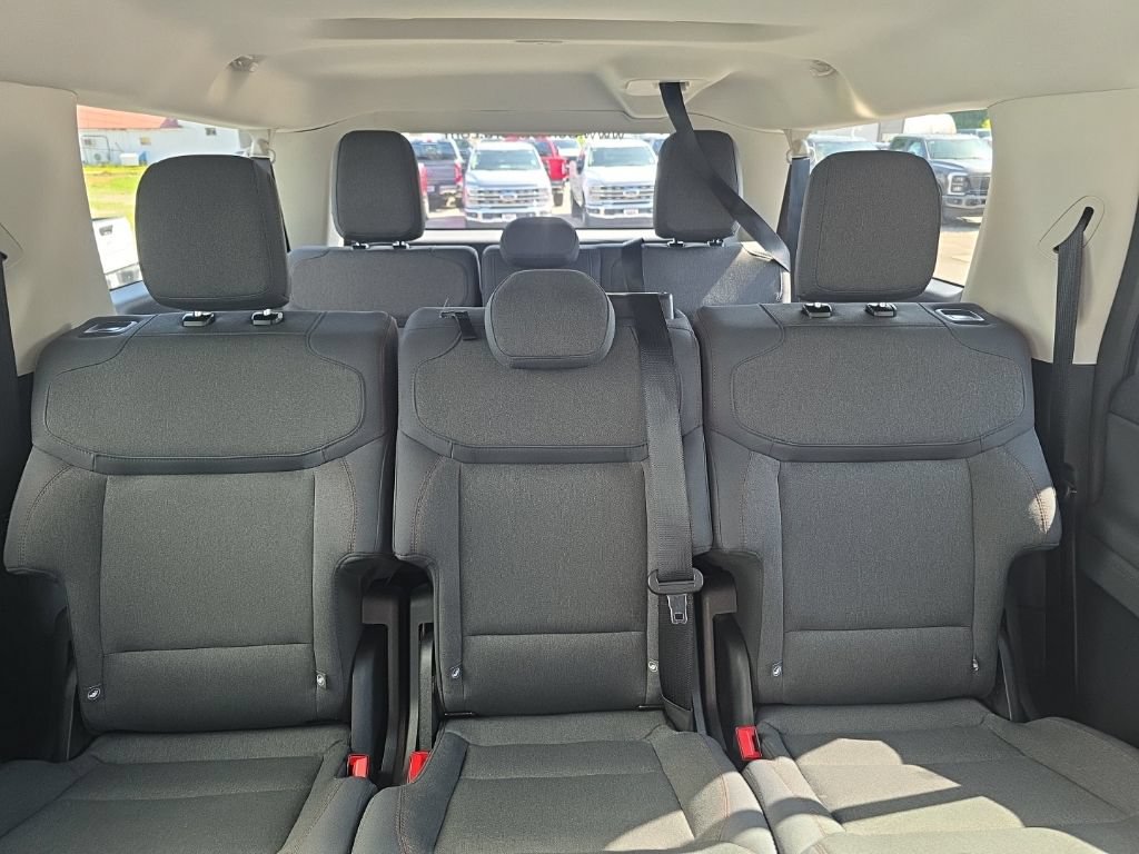 Used 2025 Ford Expedition Max Active AWD/4WD image 29